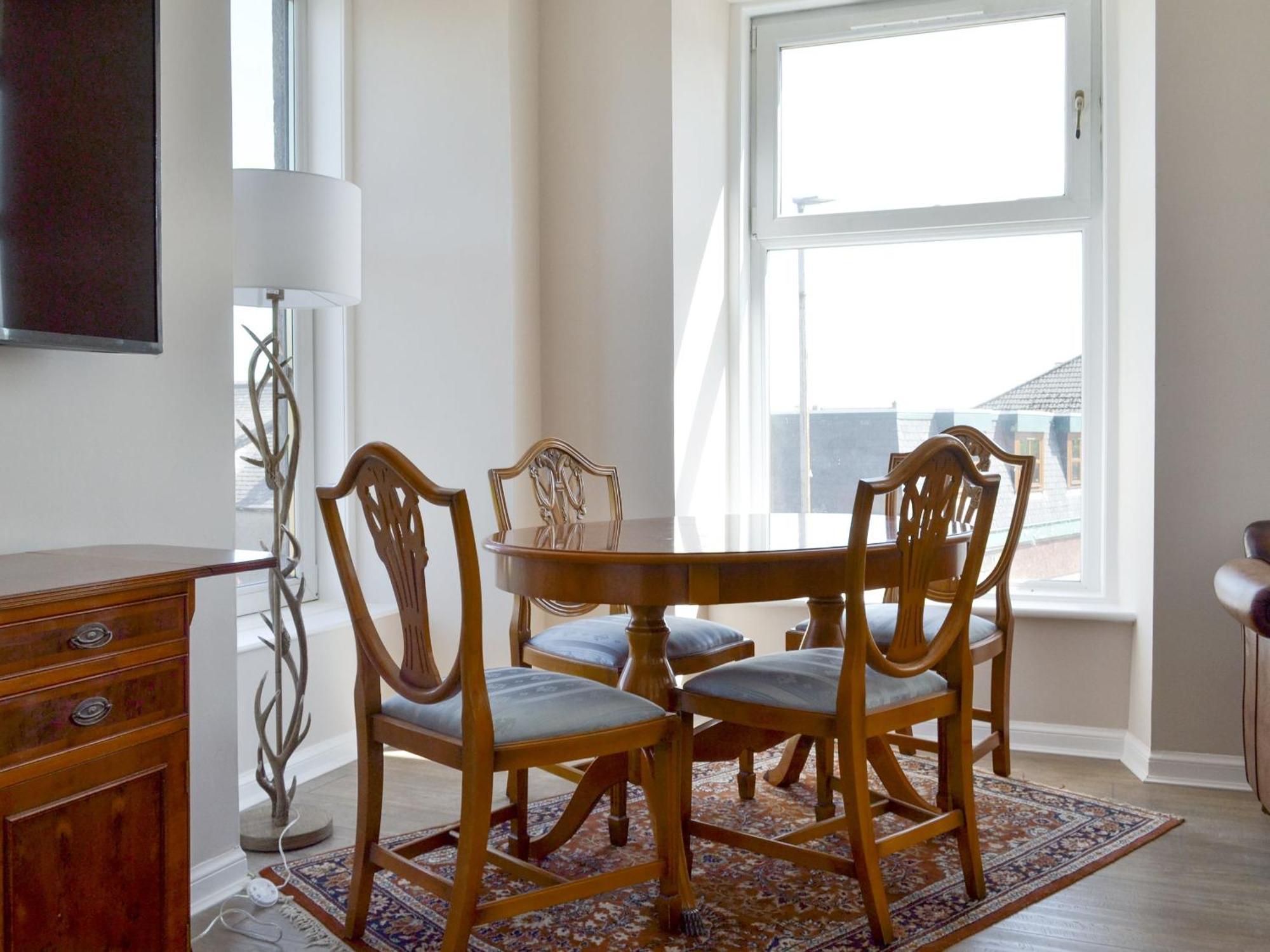 Inver House Apartment Inverurie Buitenkant foto