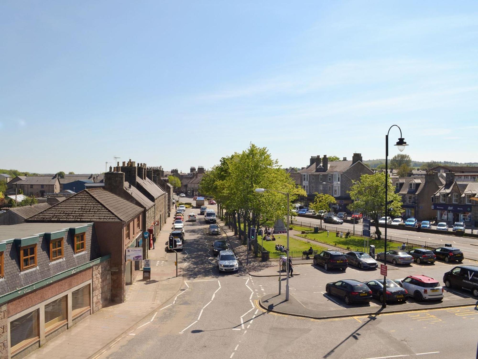 Inver House Apartment Inverurie Buitenkant foto